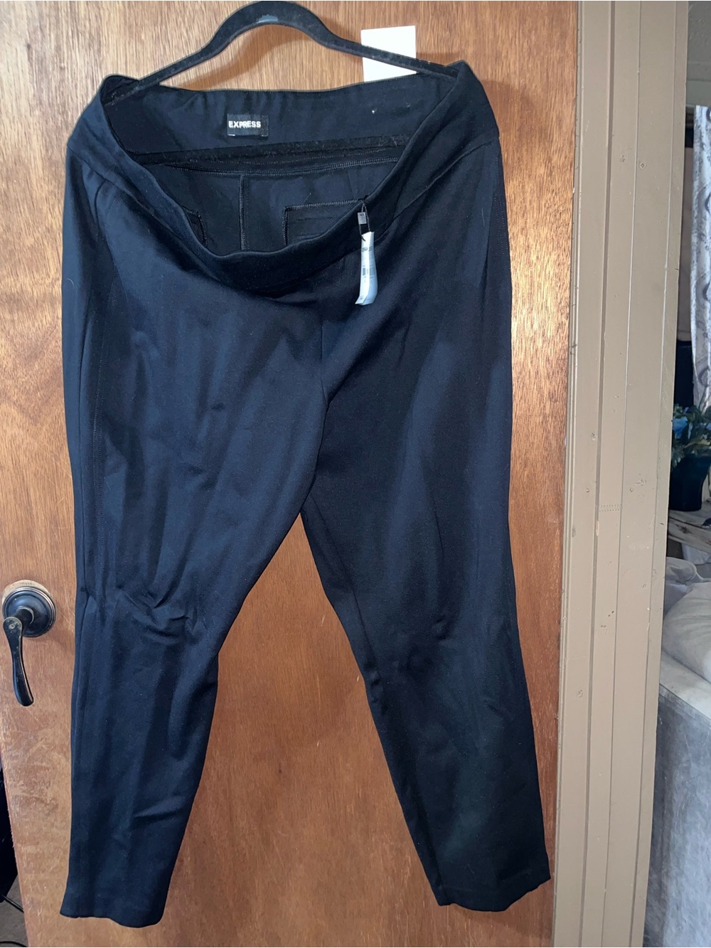 Express Black Dress Pants with Back Welt Pocket - Picture 3 of 4